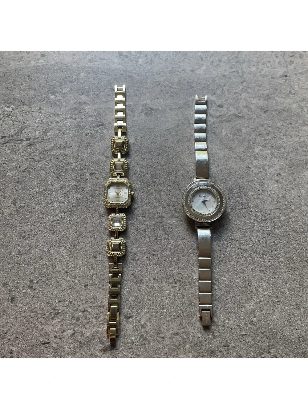 Beautiful Pair Of Vintage Womens Watch Both Watches Run Great & In Nice Shape BV